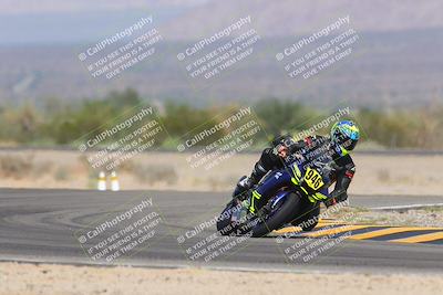 media/Oct-08-2023-CVMA (Sun) [[dbfe88ae3c]]/Race 5 Amateur Supersport Open/